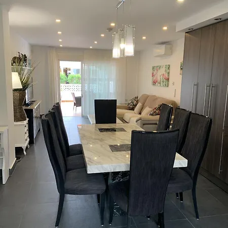 Beach Bungalow Holiday home
